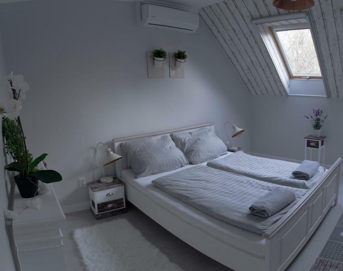 埃格尔Farmhouse Apartman公寓 外观 照片